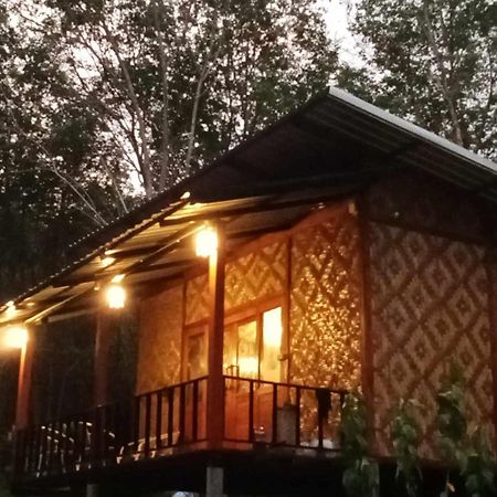 Koh Mook Bamboo Bungalows Extérieur photo
