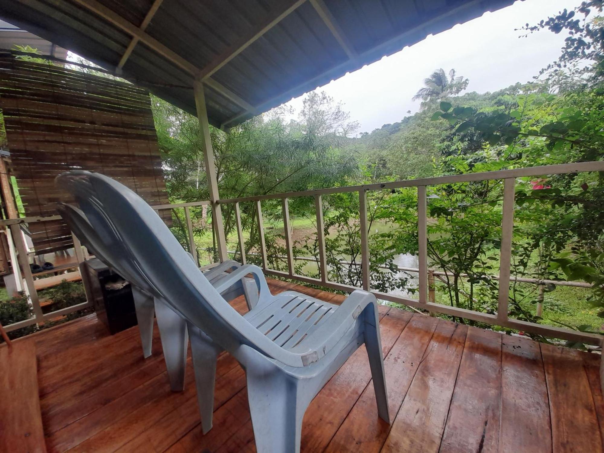 Koh Mook Bamboo Bungalows Extérieur photo