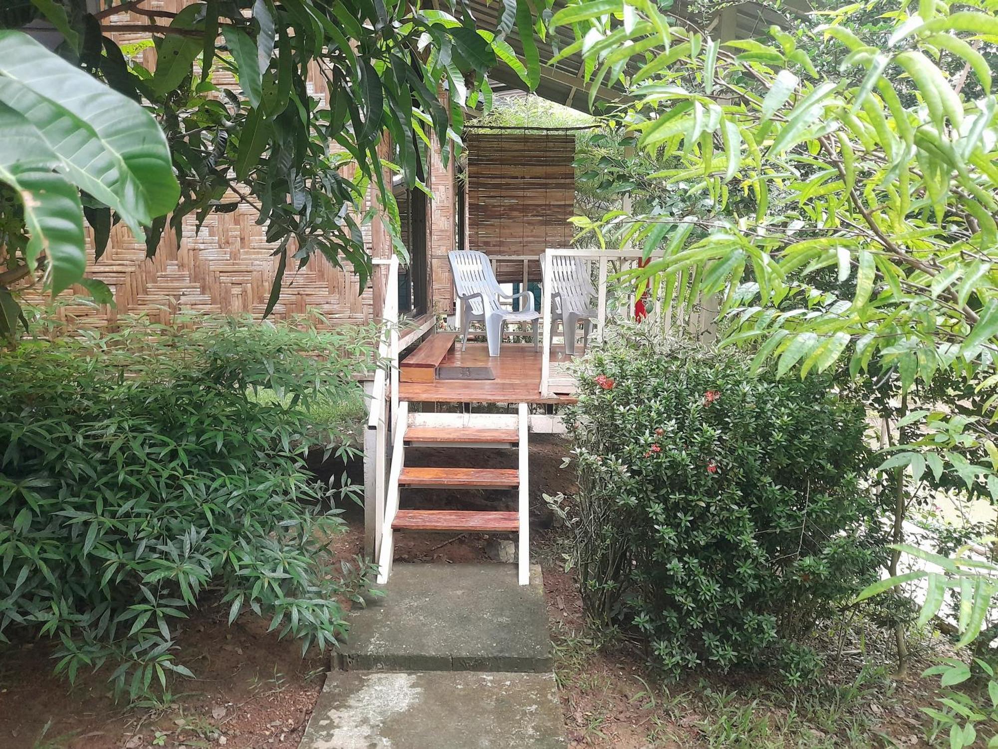 Koh Mook Bamboo Bungalows Extérieur photo