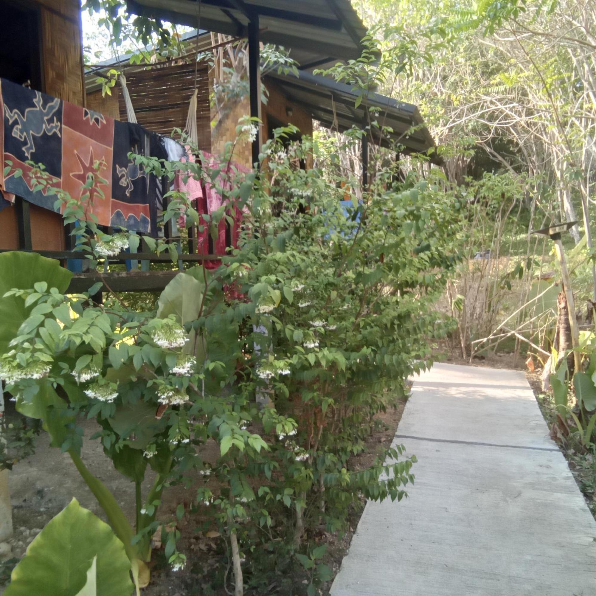 Koh Mook Bamboo Bungalows Extérieur photo